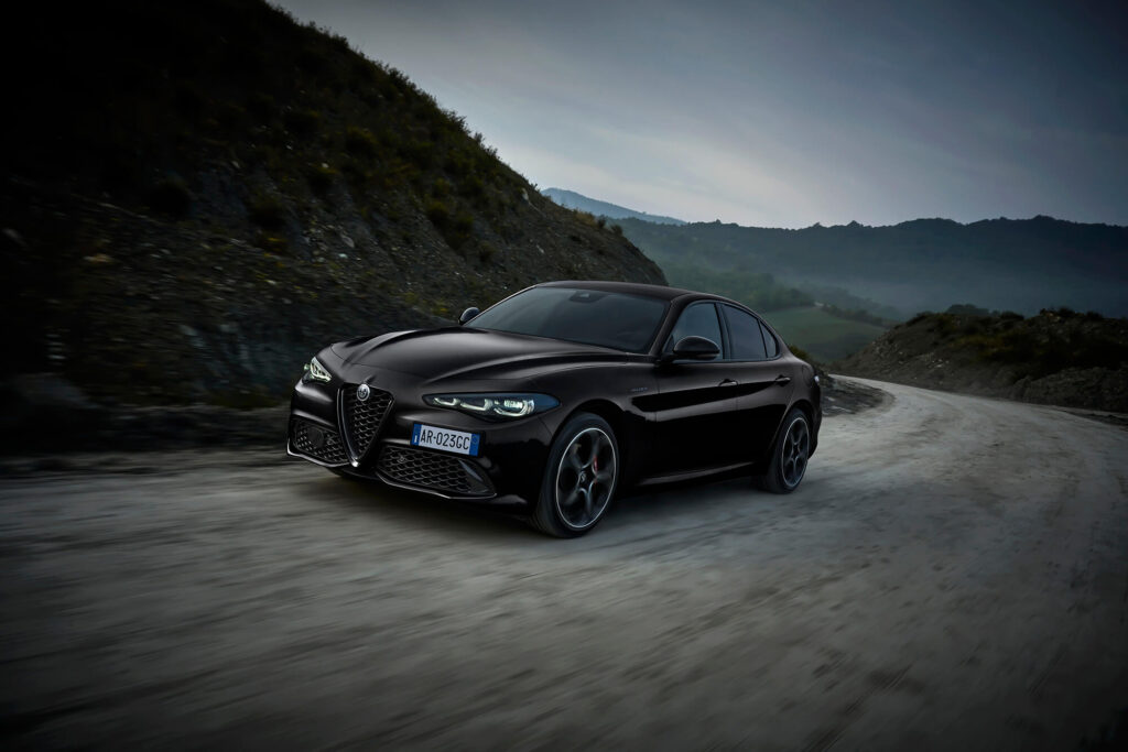 Alfa Romeo【新品未使用】オリジナルアイテムセット　7商品　＆　袋1つ 2025年最新】Yahoo!オークション -alfa romeo(アクセサリー)の